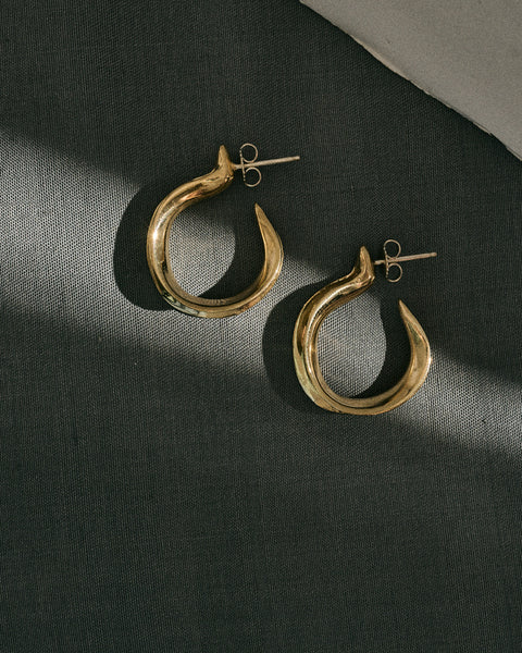 Kiki Hoop Earrings- Mini – Ariana Boussard-Reifel