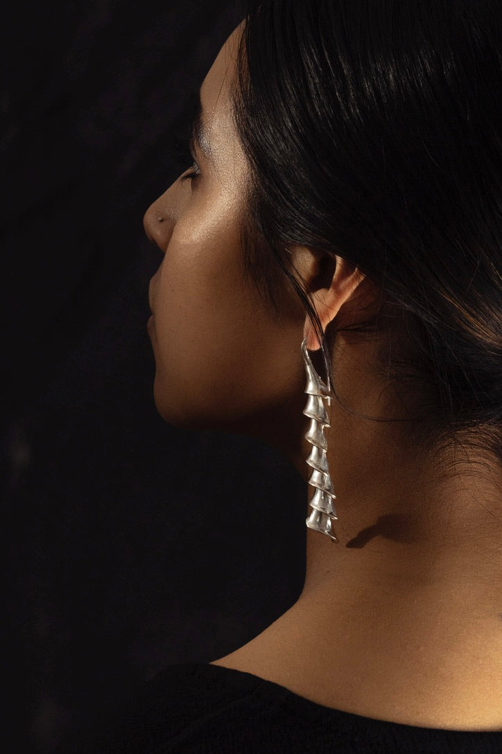 Shankha Earrings - Max